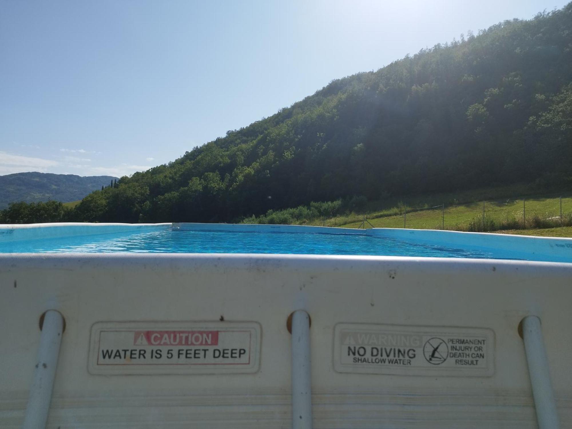 Agriturismo Le Cascine Кастель-ді-Тора Екстер'єр фото